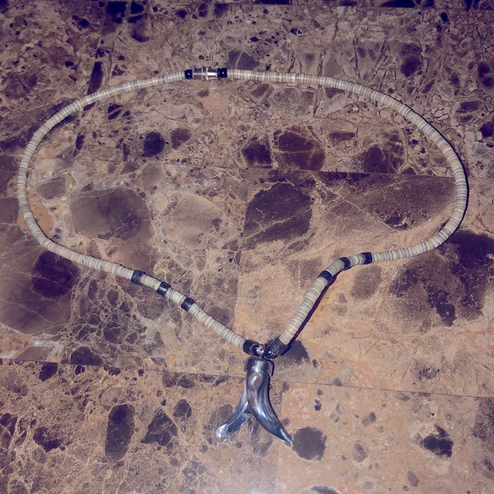 Shell necklace